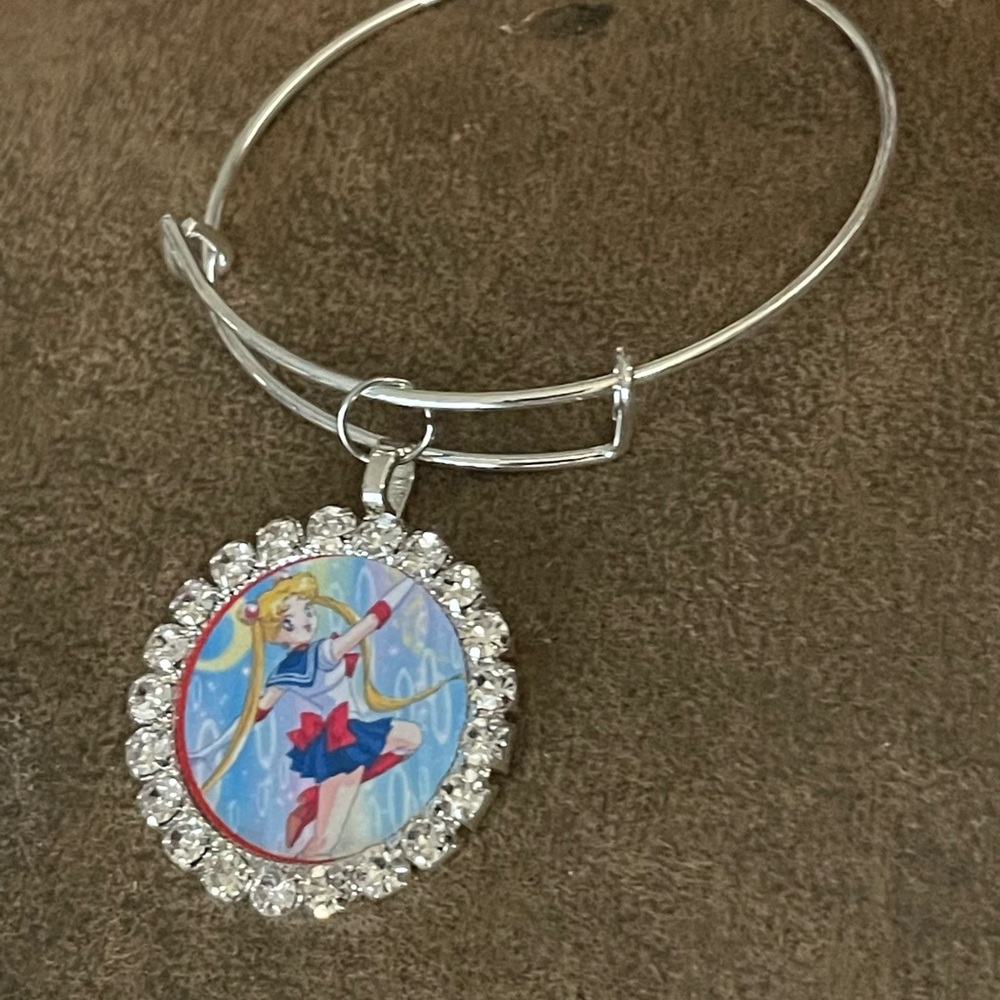 Sailor moon bracelet